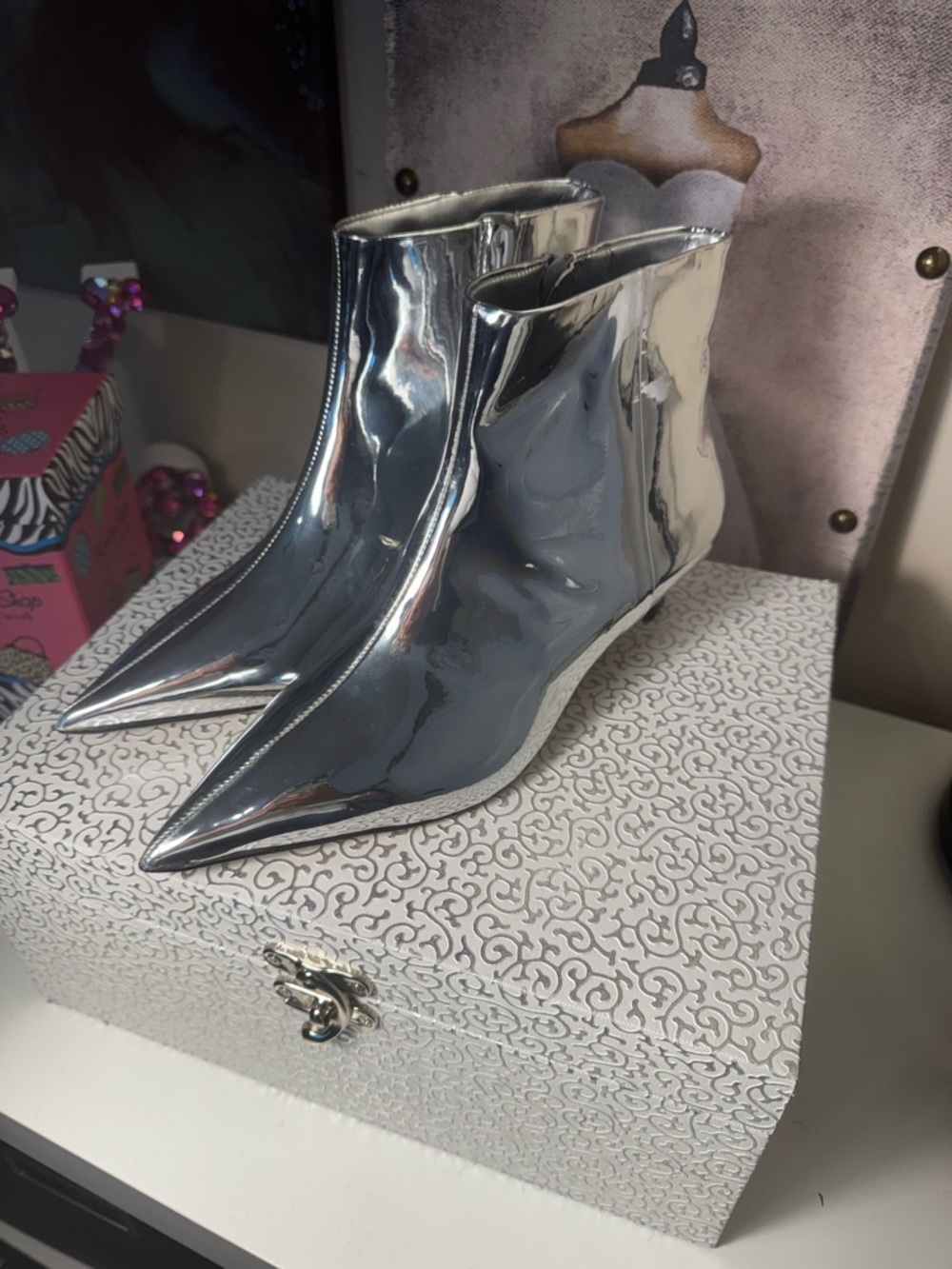 Gianni Bini Women's Metallic Silver Pointed Toe Ankle Booties New